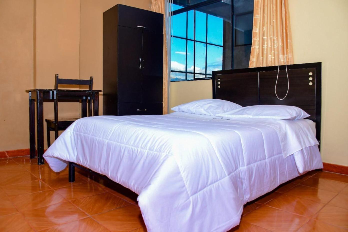 Hotel Santa Ana Ayacucho Exteriör bild